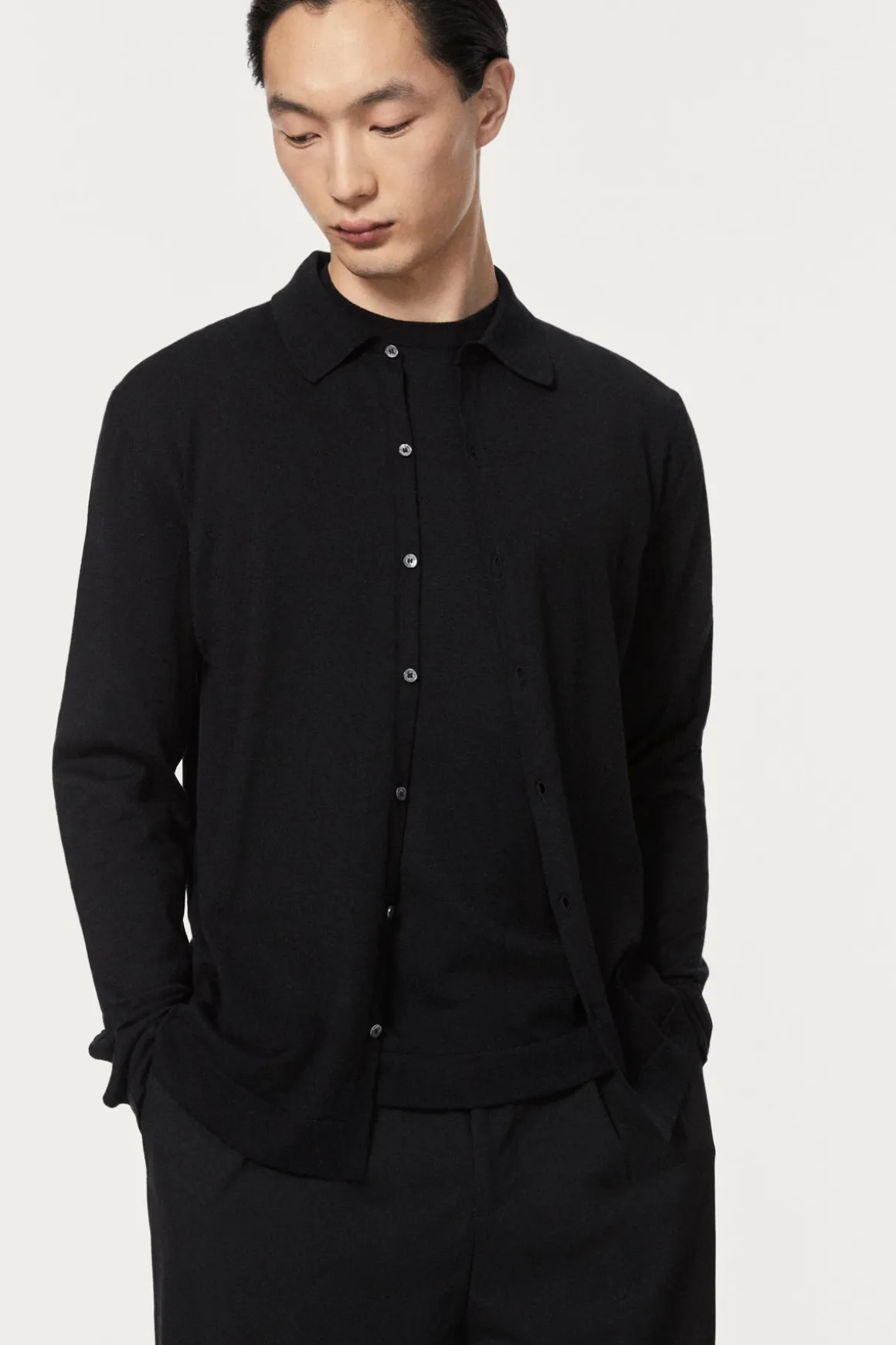 La chemise en tricot en coton biologique