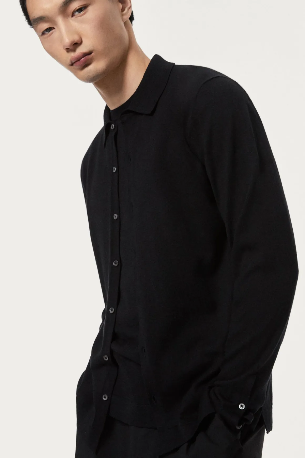 La chemise en tricot en coton biologique