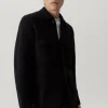 La veste en tricot en laine mérinos