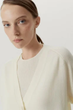 Le cardigan détendu en laine ultrasoft