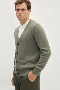 Le cardigan en laine