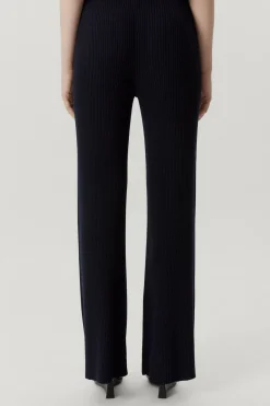 Le pantalon côtelé en laine mérinos
