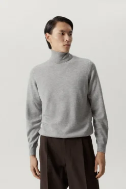 Le pull à col ultrasoft