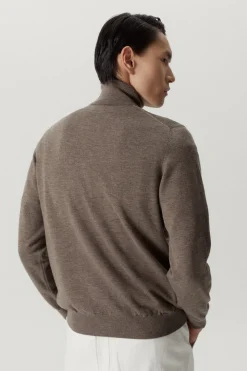 Le pull à col ultrasoft