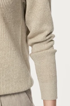 Le pull côtelé en coton en linge