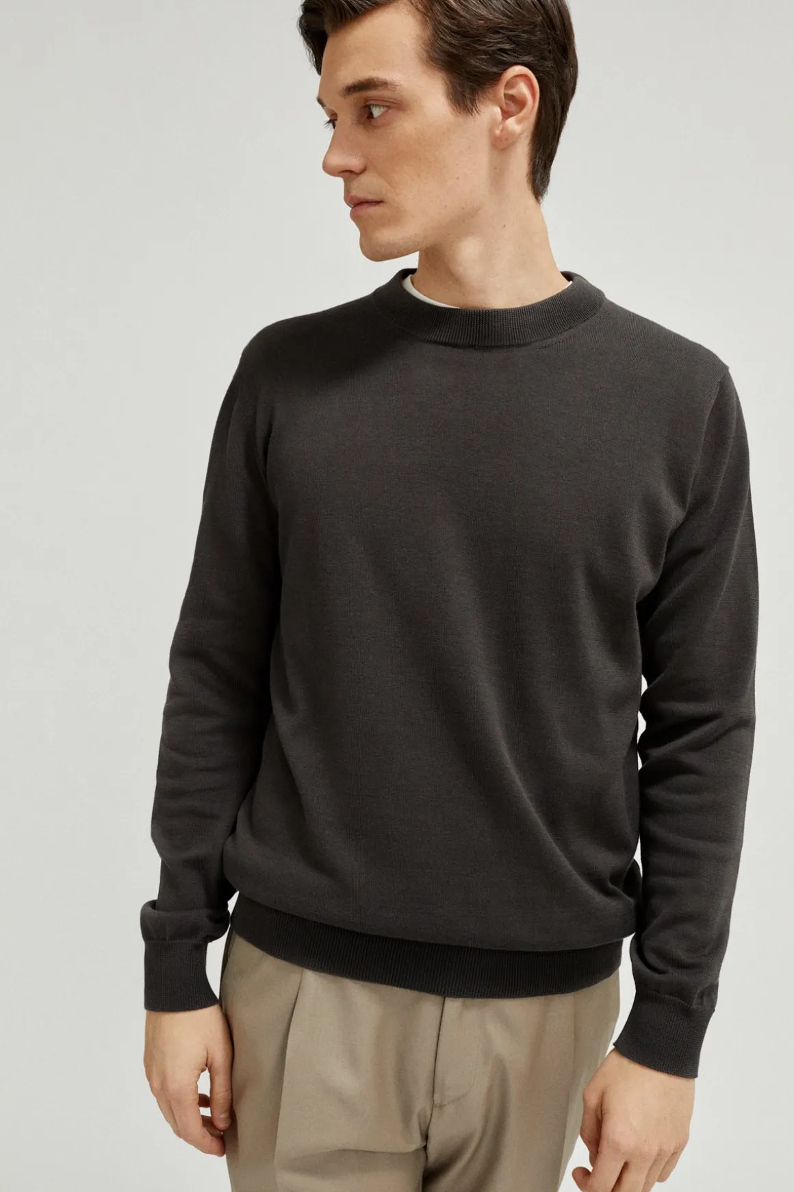 Le pull léger en coton biologique