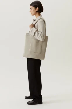 Le sac fourre-tout en tricot