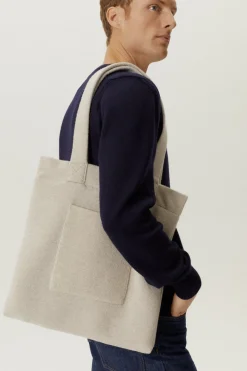 Le sac fourre-tout en tricot