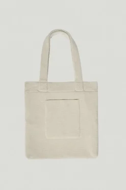 Le sac fourre-tout en tricot
