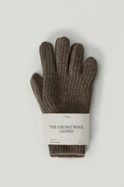 Les gants côtelés en laine pour l'homme