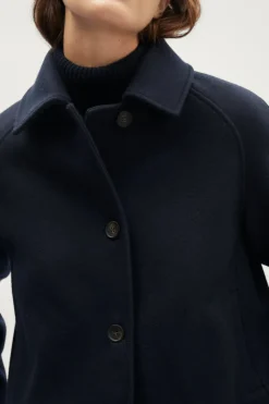 Manteau Court en Laine