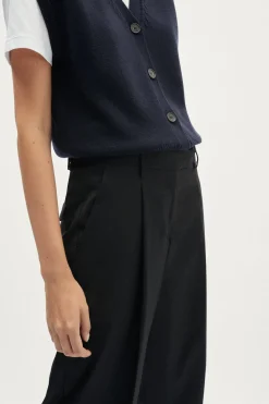 Pantalon ajusté en laine