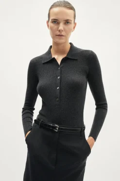 Polo boutonné en laine ultra douce