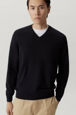 Pull col V en laine ultra douce