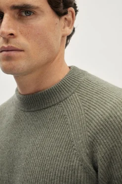 Pull raglan en maille de Laine côtelée