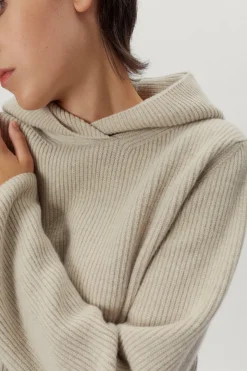 Sweat à capuche en maille de Laine côtelée
