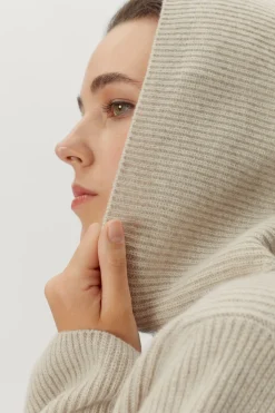 Sweat à capuche en maille de Laine côtelée